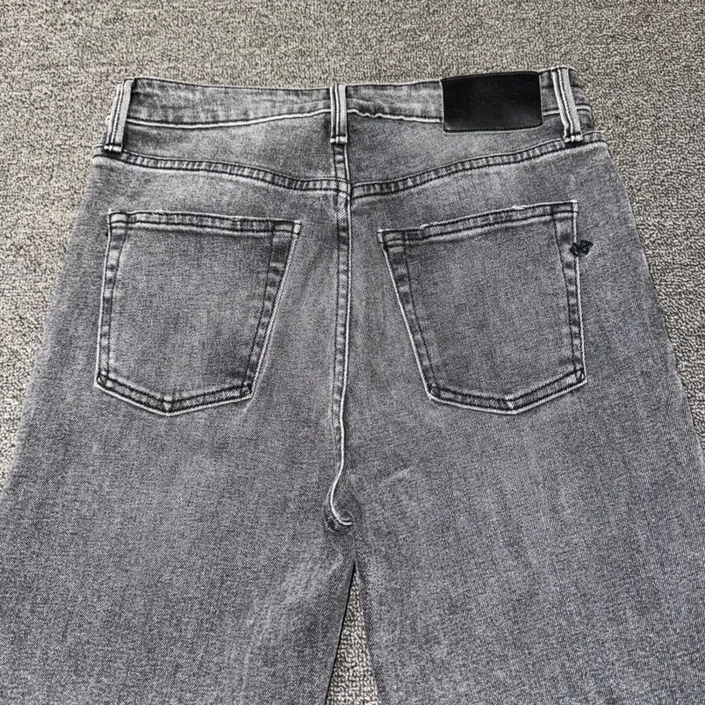 NOEND Denim Slim Straight Crop Jeans Washed Black Grey Made in USA Sz 28 Casual